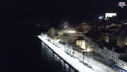 Nábřeží a město