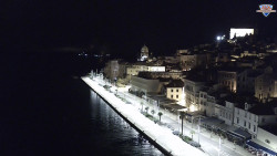 Nábřeží a město