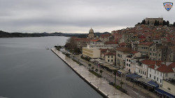 Nábřeží a město