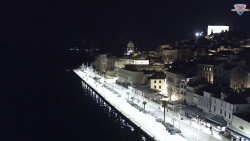 Nábřeží a město