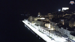 Nábřeží a město