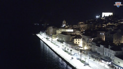 Nábřeží a město