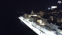 Nábřeží a město