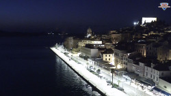 Nábřeží a město