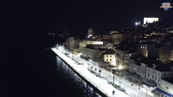 Nábřeží a město