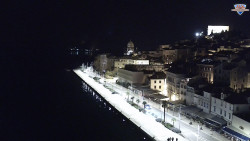 Nábřeží a město