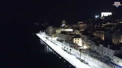 Nábřeží a město