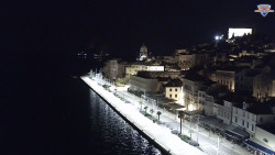 Nábřeží a město