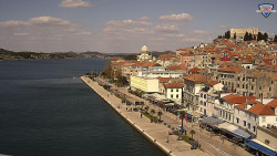 Nábřeží a město