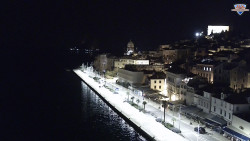 Nábřeží a město