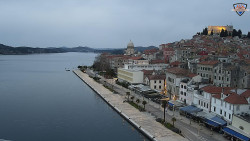 Nábřeží a město