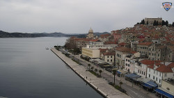 Nábřeží a město