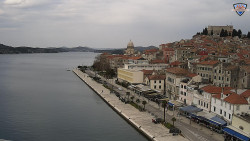 Nábřeží a město