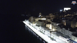 Nábřeží a město