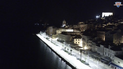 Nábřeží a město