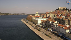 Nábřeží a město