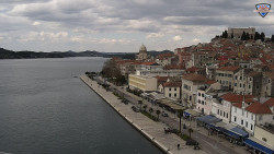 Nábřeží a město