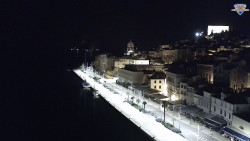 Nábřeží a město