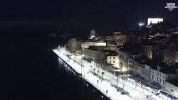 Nábřeží a město