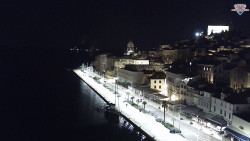 Nábřeží a město