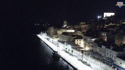 Nábřeží a město