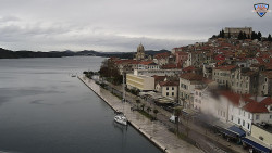 Nábřeží a město