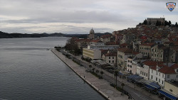 Nábřeží a město