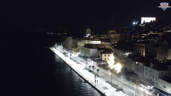 Nábřeží a město