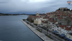 Nábřeží a město