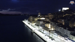 Nábřeží a město