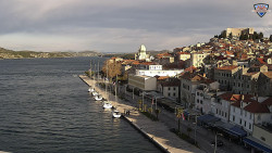 Nábřeží a město