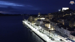 Nábřeží a město