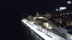 Nábřeží a město