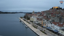 Nábřeží a město