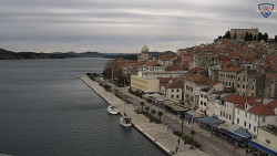 Nábřeží a město