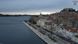 Nábřeží a město