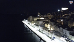 Nábřeží a město