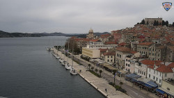 Nábřeží a město