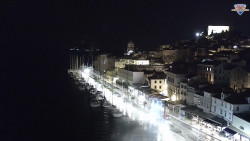 Nábřeží a město