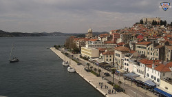 Nábřeží a město