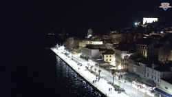 Nábřeží a město