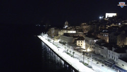 Nábřeží a město