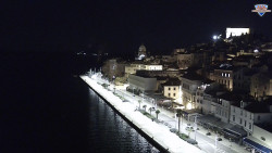 Nábřeží a město