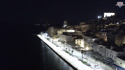 Nábřeží a město