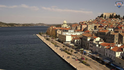 Nábřeží a město