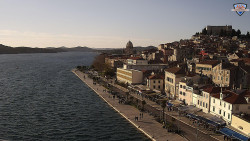 Nábřeží a město