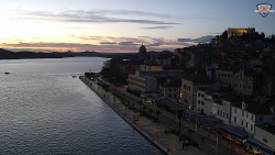 Nábřeží a město