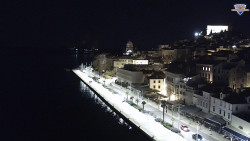 Nábřeží a město