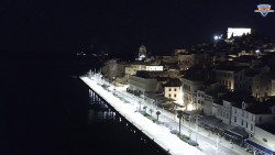 Nábřeží a město