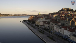 Nábřeží a město